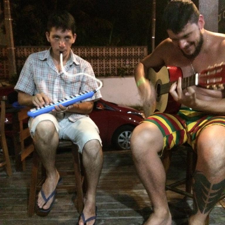Hostel Toca Da Moreia Bombinhas Exteriör bild